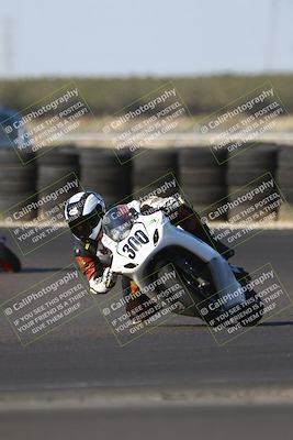 media/Oct-11-2025-CRA (Sat) [[48ae399f89]]/Races/Race 8/